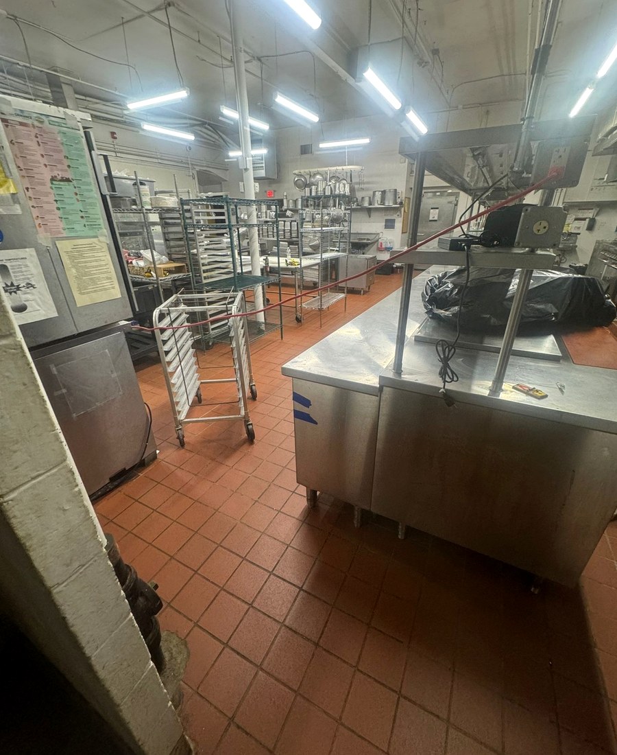 Commercial kitchen facility cleaning
